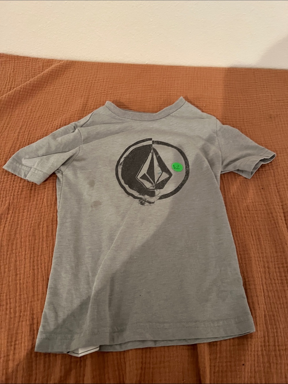 Gray Graphic Kids Tee - Neutral DND Design